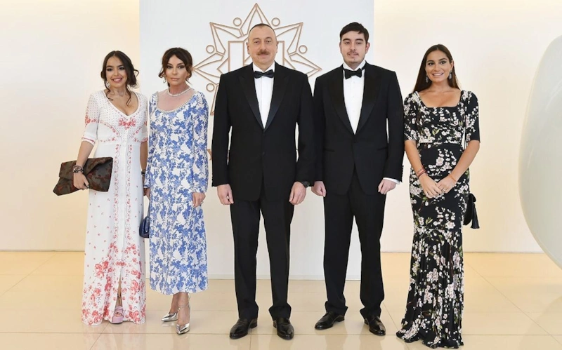 Beynəlxalq Əməkdaşlıq